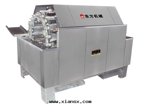 4 DSP-36多功能(néng)脫标刷瓶(píng)機(jī).jpg