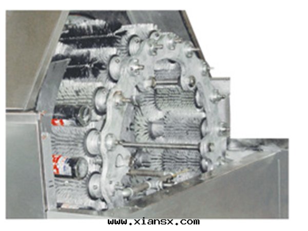 4-1 DSP-36多功能(néng)脫标刷瓶(píng)機(jī).jpg