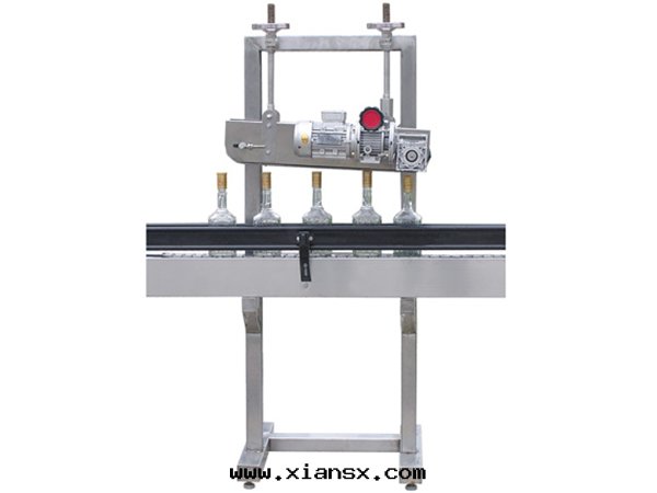 4 SF-1型塑防自(zì)動(dòng)壓盖機(jī).jpg