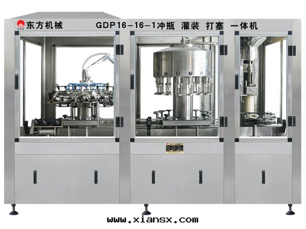 1 GDP16-16-1沖瓶(píng)、灌装、打(dǎ)塞三聯體(tǐ)機(jī).jpg