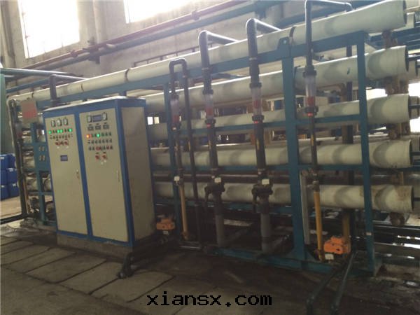 食用(yòng)油(yóu)灌裝(zhuāng)機(jī)分(fēn)類(lèi)