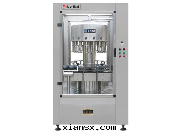 曲(qū)折中(zhōng)的(de)前(qián)進(jìn)