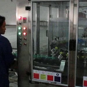 3000瓶(píng)全(quán)自(zì)動(dòng)保健酒(jiǔ)生(shēng)産線(xiàn)